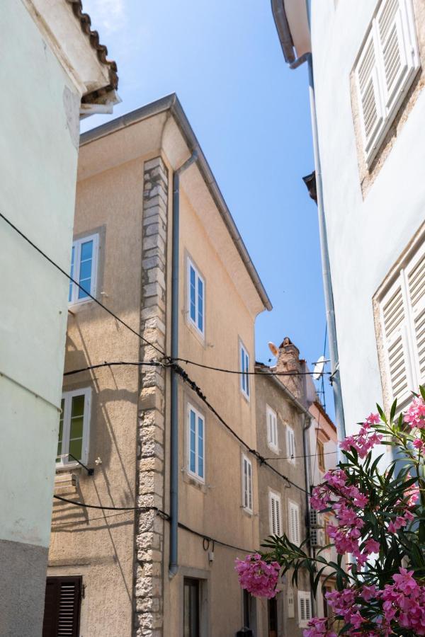 Apartman Antonija Cres Exterior foto