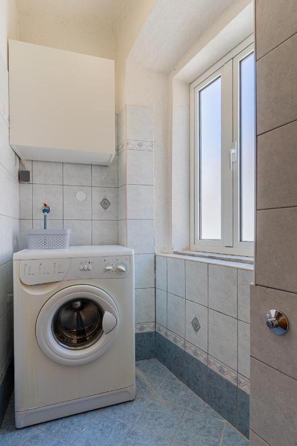 Apartman Antonija Cres Exterior foto