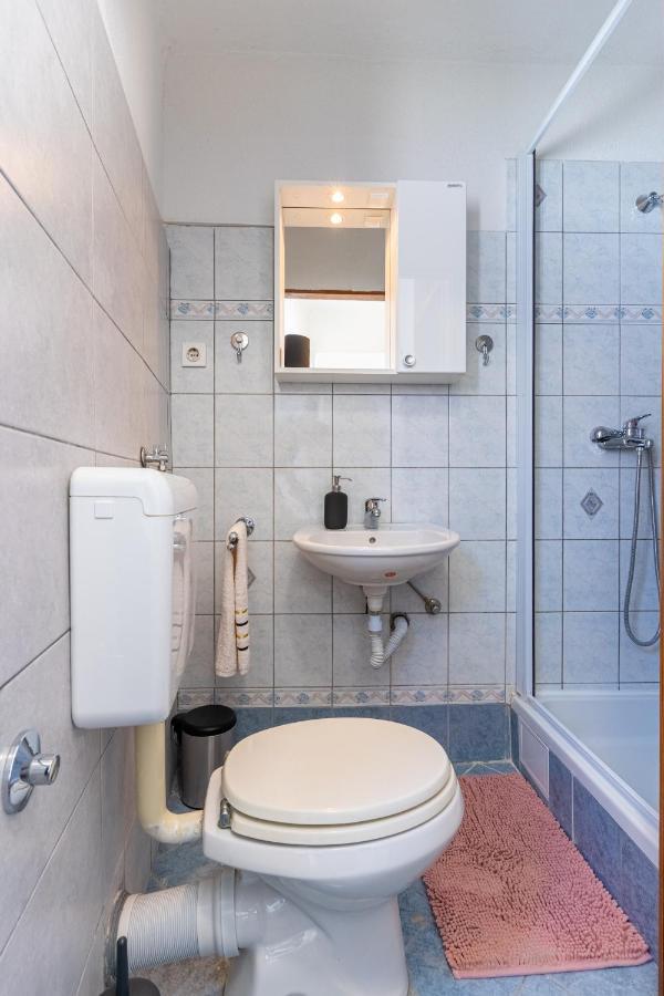 Apartman Antonija Cres Exterior foto